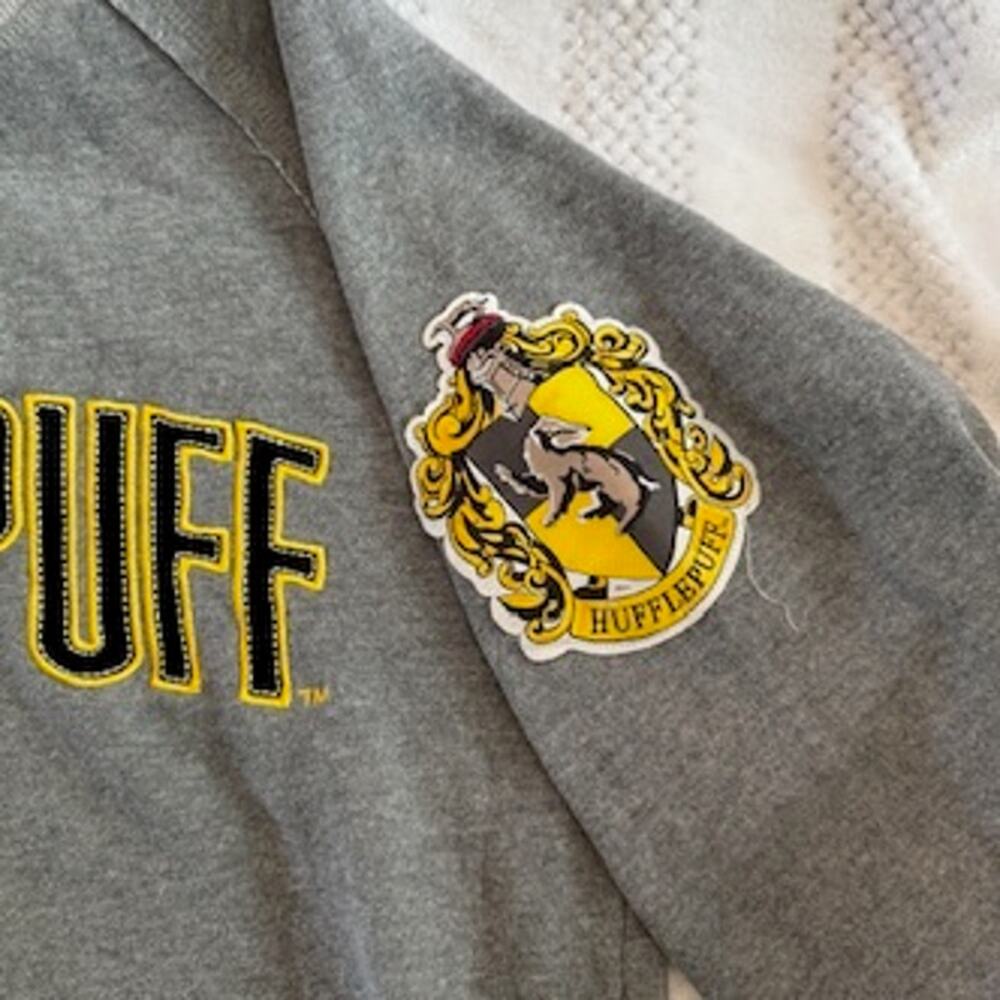 harry potter hufflepuff double stitch crewneck size Small - Picture 5 of 7